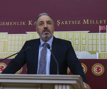 İstanbul Milletvekili Mustafa Yeneroğlu Resimleri ile ilgili görsel sonucu